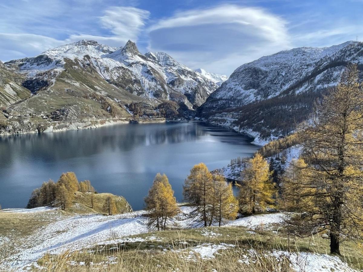 Charmant Studio Aux Pieds Des Pistes Vue Sur La Montagne Tignes Exterior foto